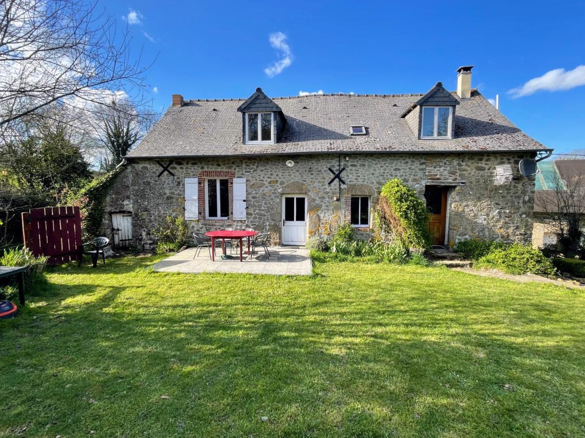 Bras D'Or Rural Gite Cottage By Farms & Lakes. Bais  外观 照片